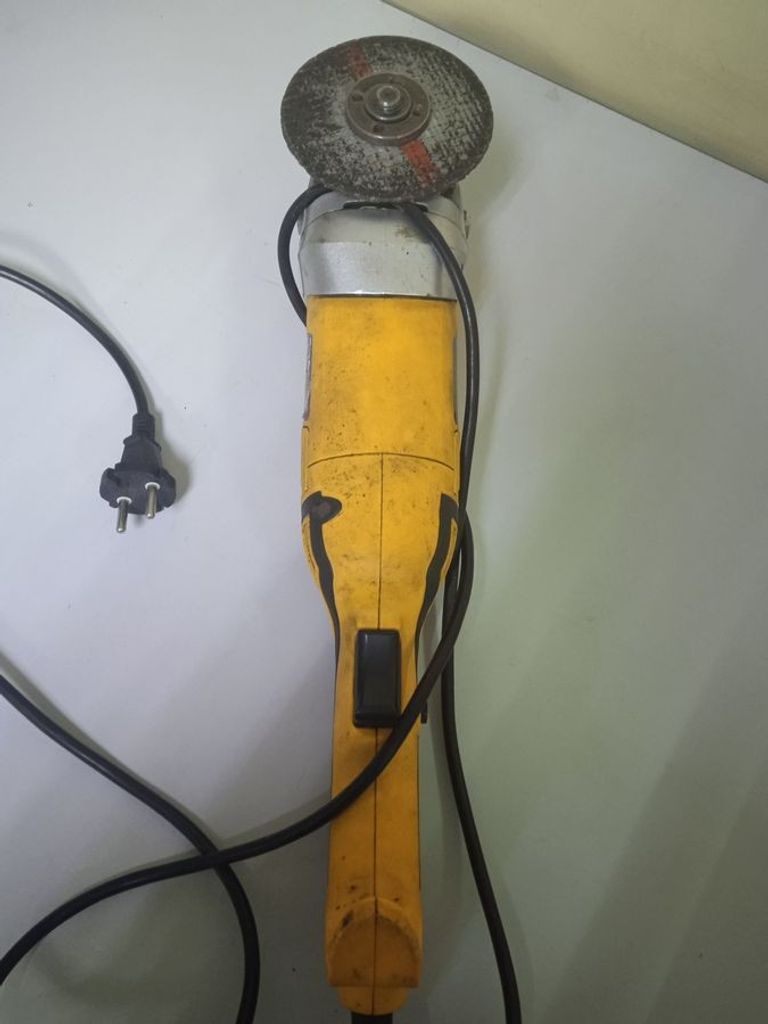 Дешево Compass AG58-1T з ломбарду