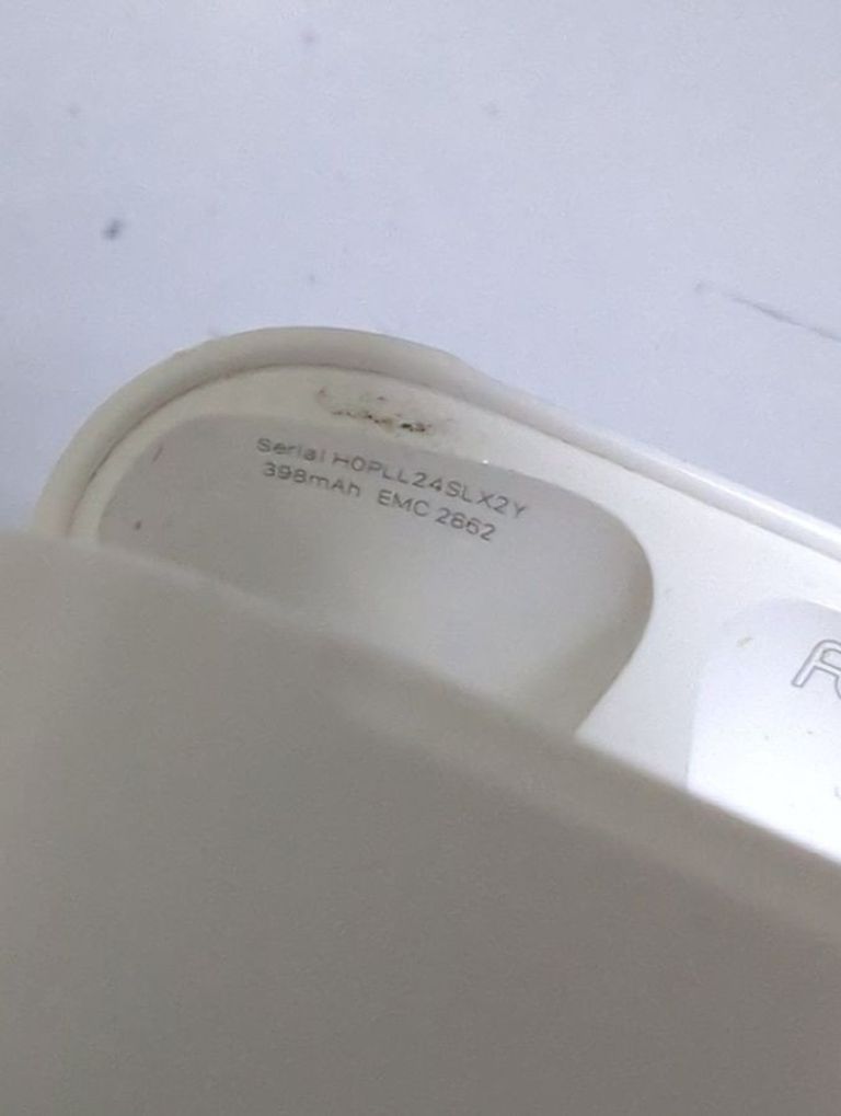 Дешиво Apple airpods 2nd generation a1602, a2031, a2032 с ломбарда