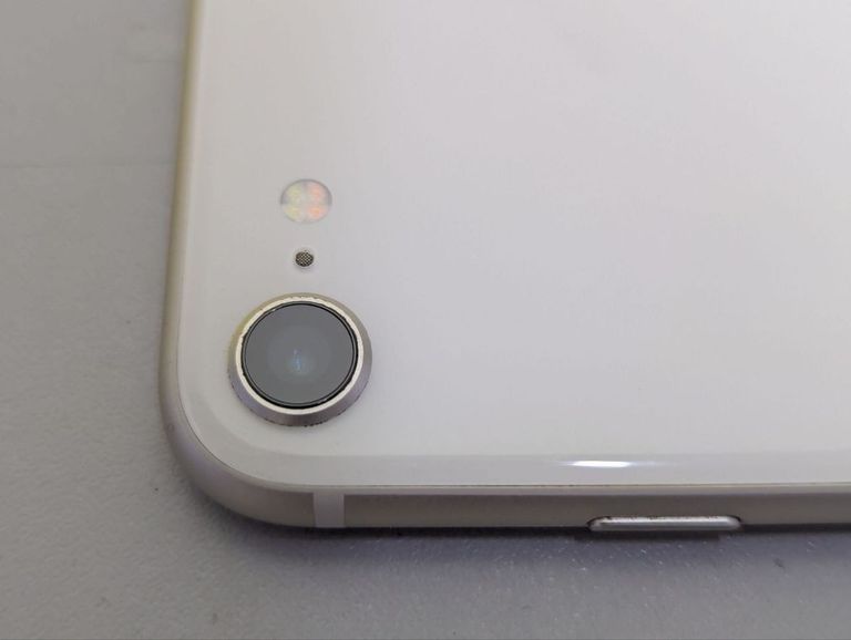 Розпродаж Apple iphone se 2022 128gb, продавець Техноскарб