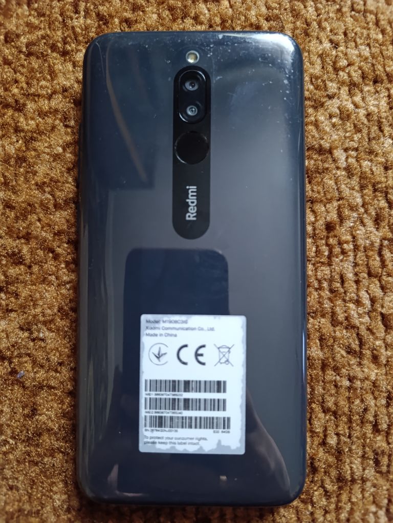 Дешево Xiaomi Redmi 8 4/64GB Black з ломбарду