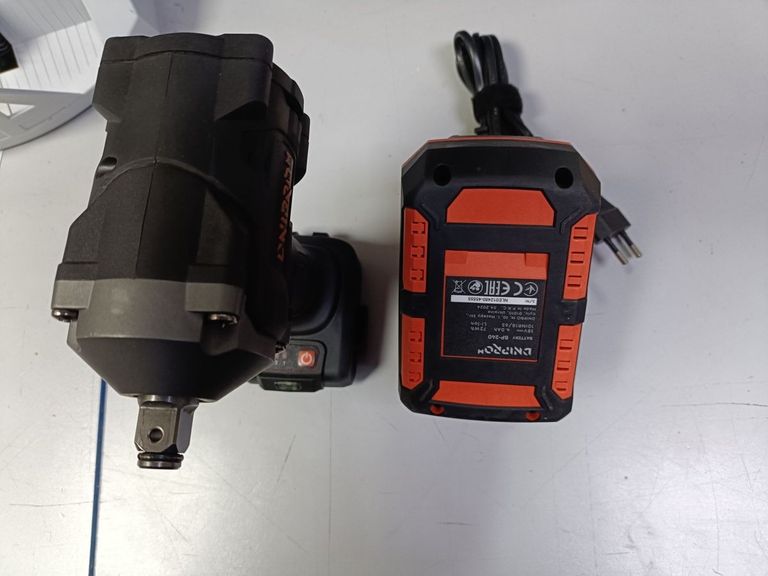 Дешево Dnipro-M dtw-201bc compact 1акб 4ah зп з ломбарду