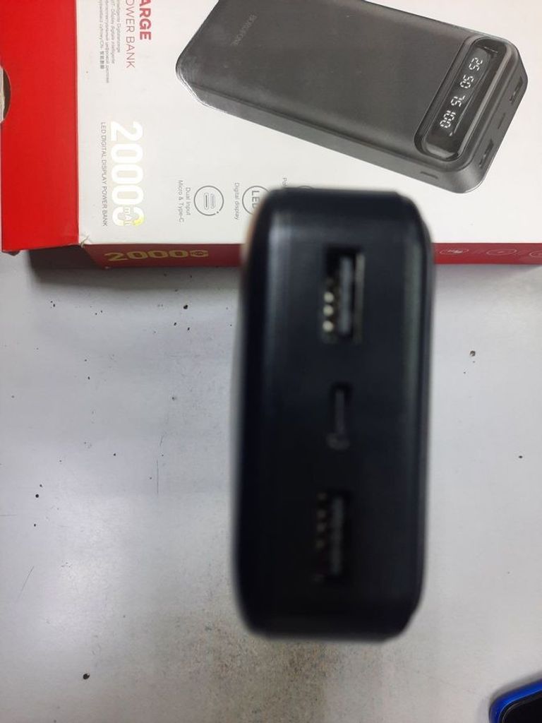 Дешиво Borofone freeway bj14a 20000 mah с ломбарда