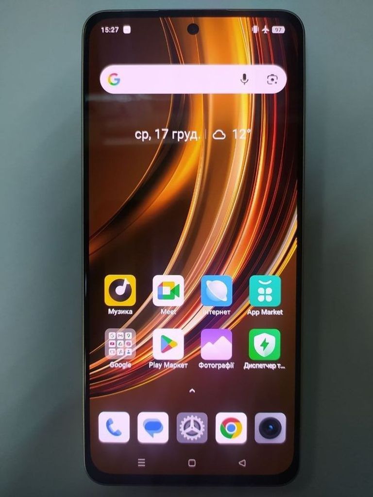 Купить Realme 13+ 8/256GB Victory Gold Б/У