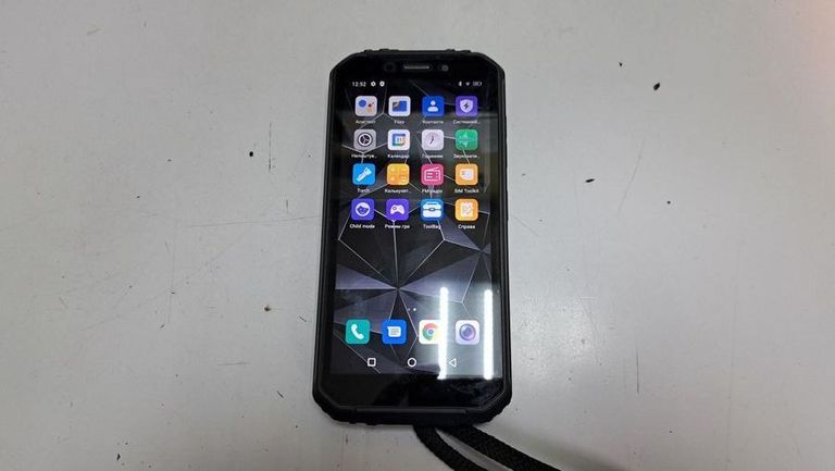 Купити Oukitel WP18 4/32GB Black Б/У