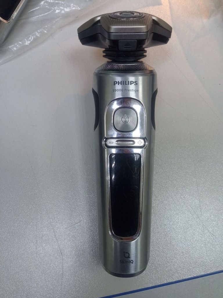 Купити Philips norelco s9000 prestige sp9841 Б/У
