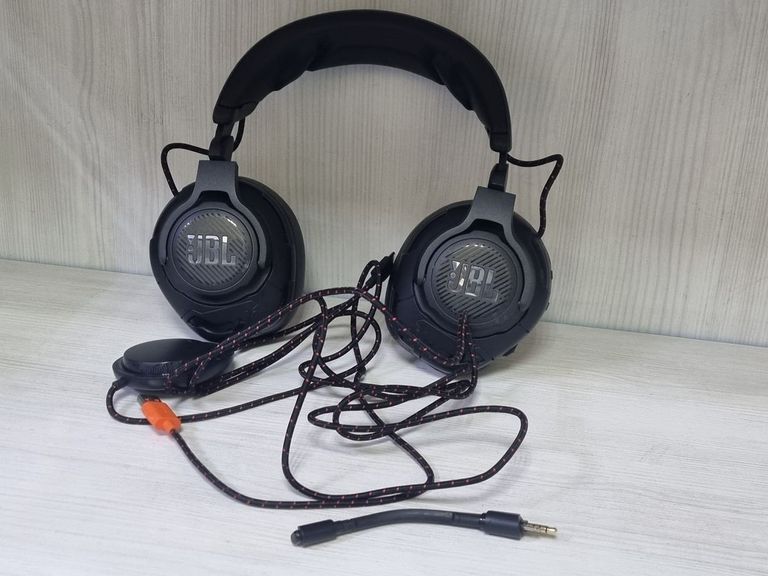 Jbl quantum one Код:01-200859727. Зображення 27