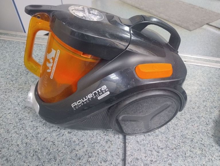 Оголошення Rowenta RO3753 Б/У