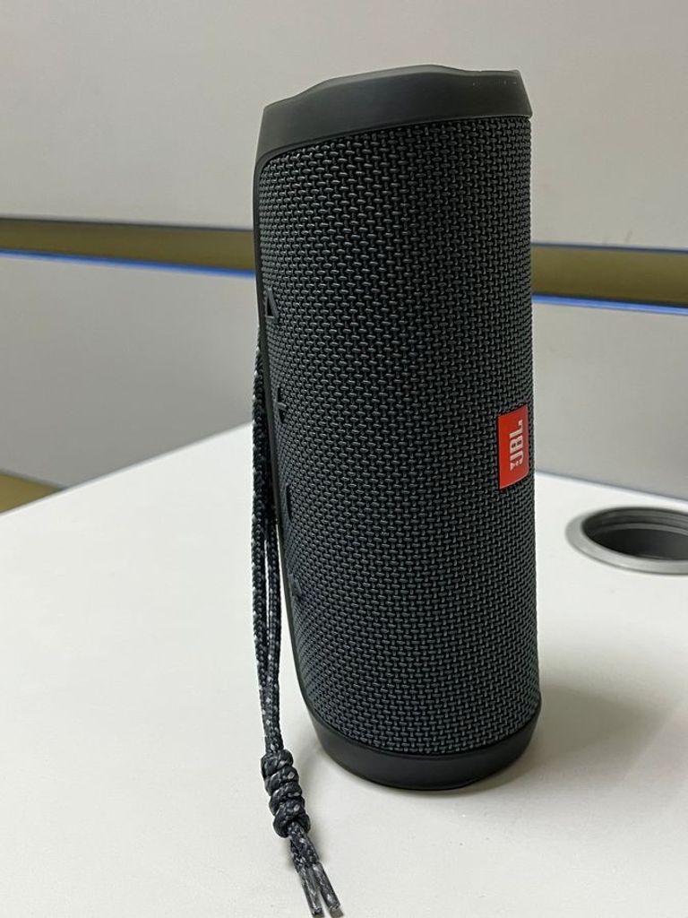 Дешево Jbl flip essential 2 з ломбарду