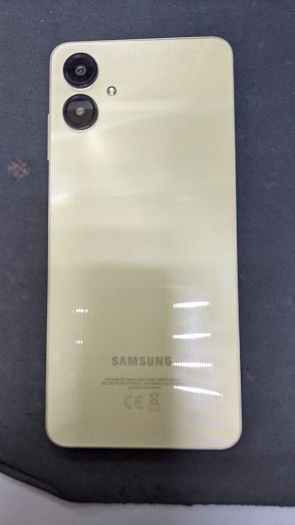 Купити Samsung galaxy a06 4/64gb Б/У