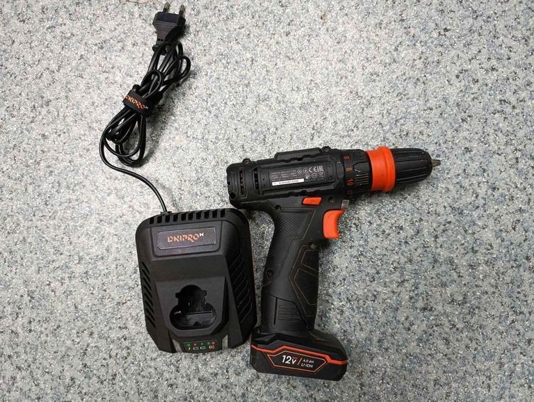 Купити Dnipro-M cd-12qx 1акб зп Б/У