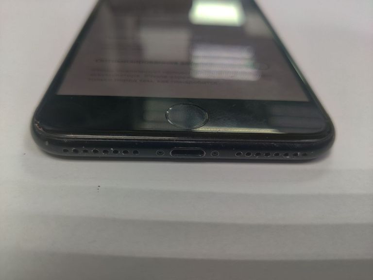 Apple iphone 7 plus 32gb Код:01-200878659. Изображение 5