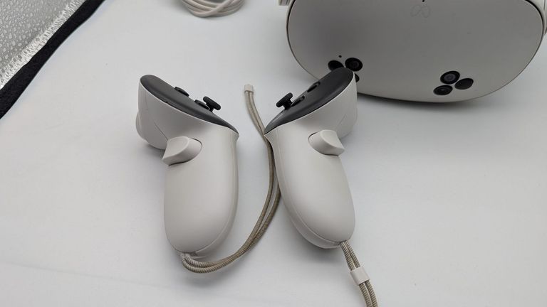 Дешево Meta Quest 3S 128GB з ломбарду