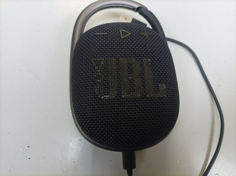 Купить Jbl clip 4 Б/У