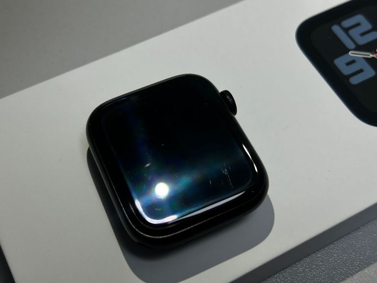 Объявление Apple watch se 2 gps 44mm aluminium case Б/У