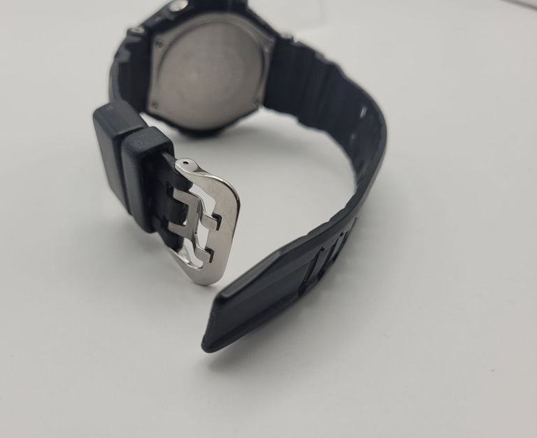 Розпродаж Casio ga-1000, продавець Техноскарб