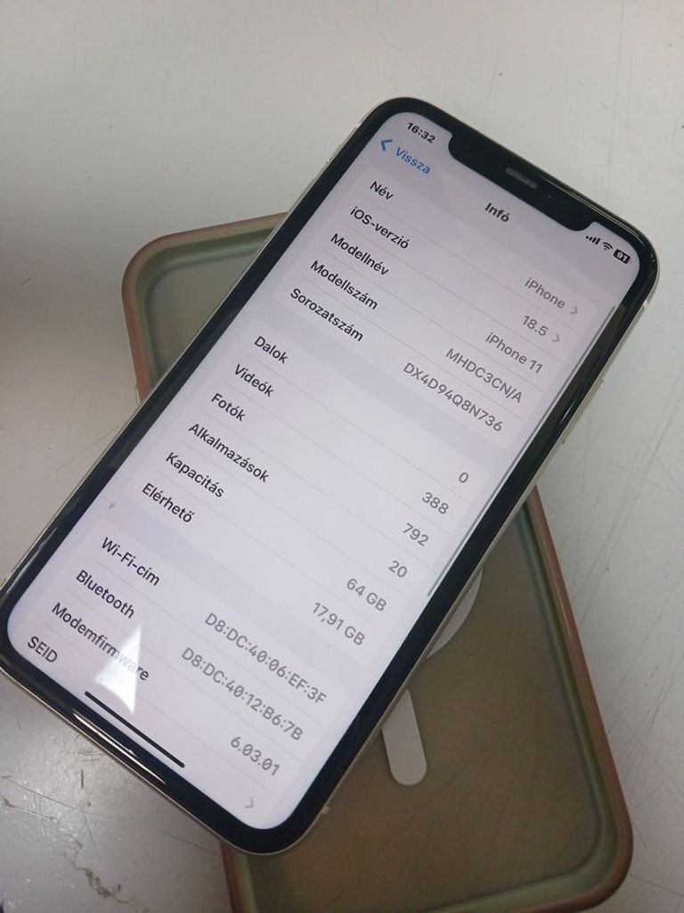 Купити Apple iphone 11 64gb Б/У