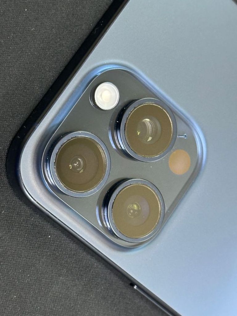 Дешево Apple iphone 15 pro max 256gb з ломбарду