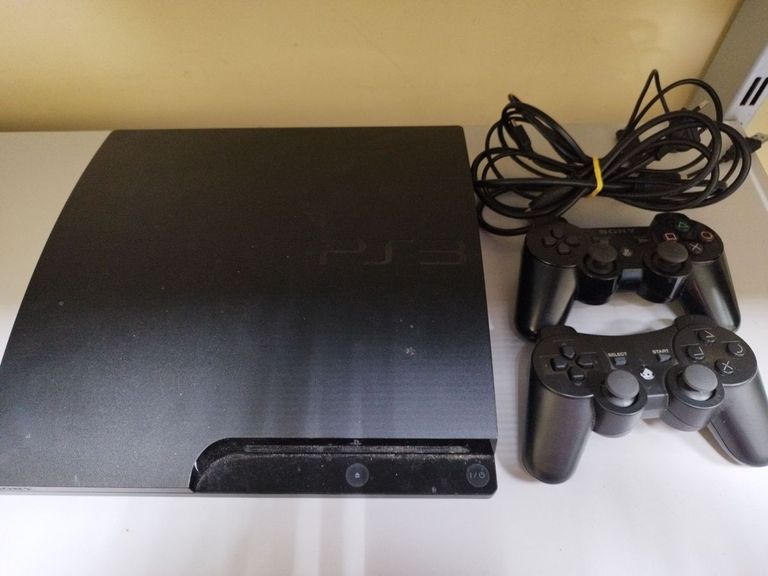 Купити Sony playstation 3 slim 160gb Б/У
