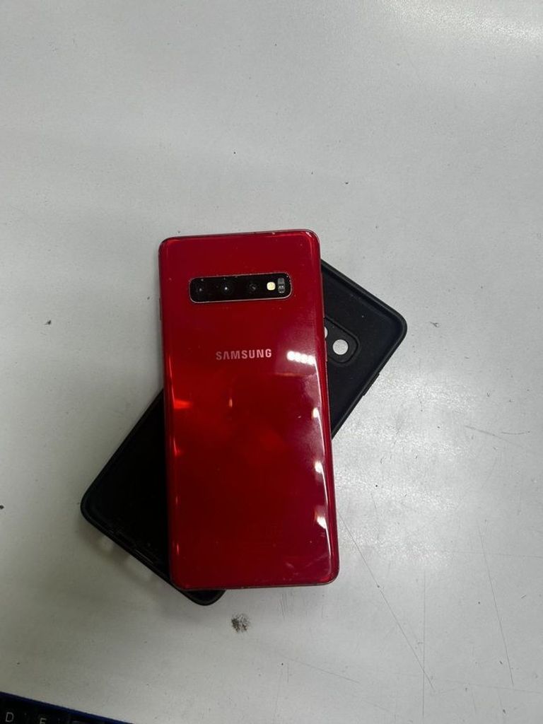 Купити Samsung galaxy s10 sm-g973f/ds 8/128gb Б/У