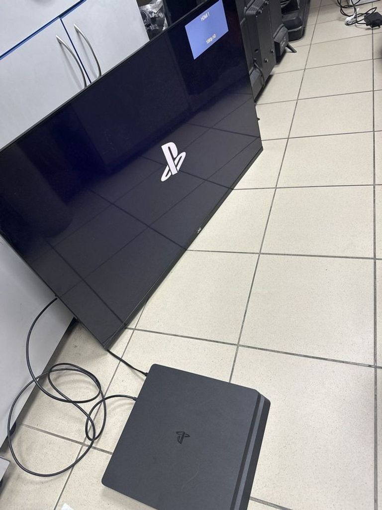 Оголошення  Sony PlayStation 4 Slim 1TB Black Б/У