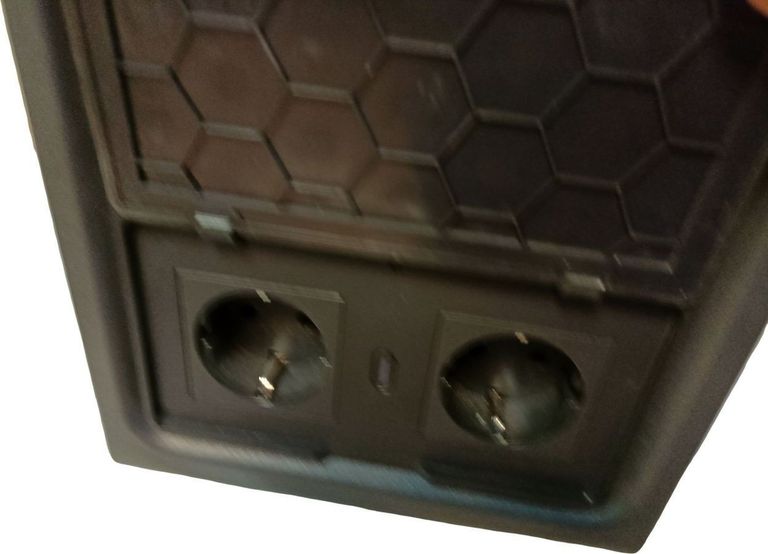 Дешиво Marstek Mercury M1200 с ломбарда