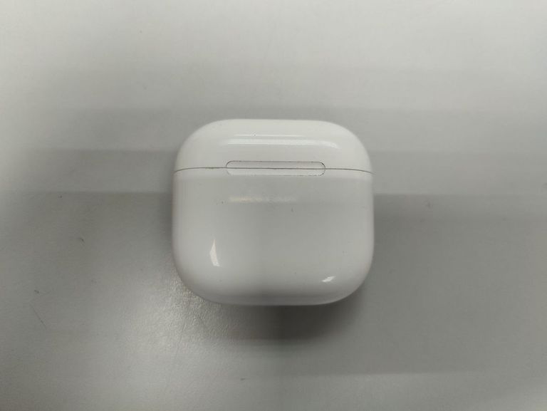 Купити Apple airpods 4 with active noise cancellation Б/У