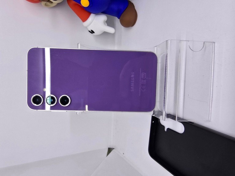 Купити Samsung galaxy s23 fe sm-s711b 8/128gb Б/У