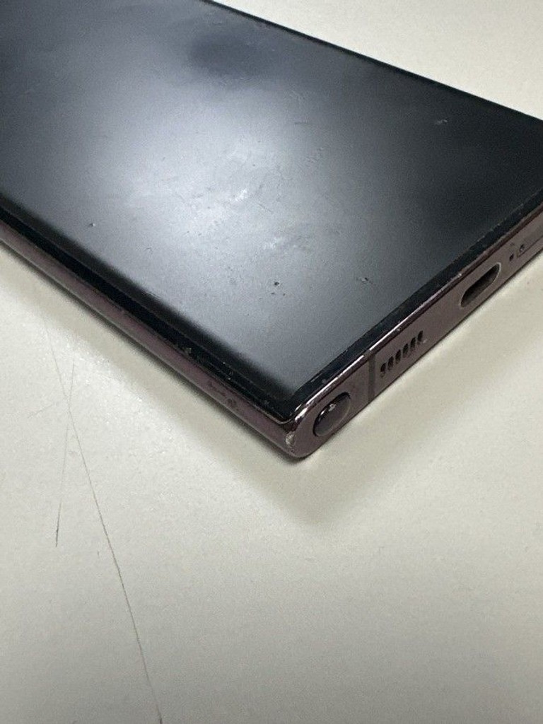 Дешиво Samsung galaxy s22 ultra 8/128gb с ломбарда