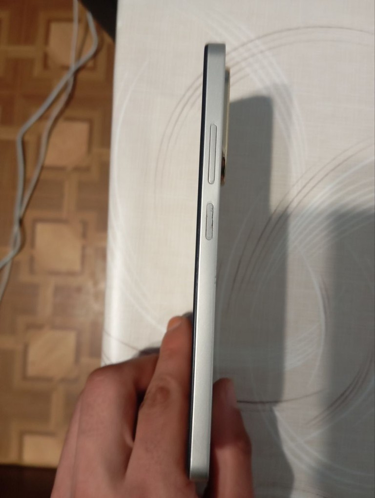 Объявление Xiaomi redmi a5 4/128gb Б/У