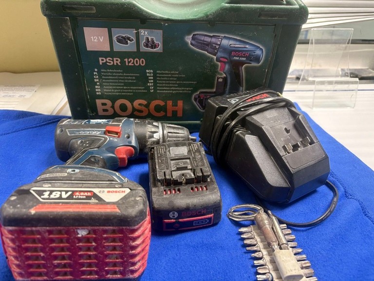 Bosch gsr 18 v-li 1акум Код:01-200932045. Изображение 5