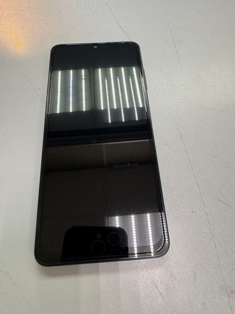 Купить Samsung galaxy a06 4/128gb Б/У