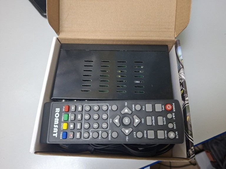 Купить Romsat T7085HD Б/У