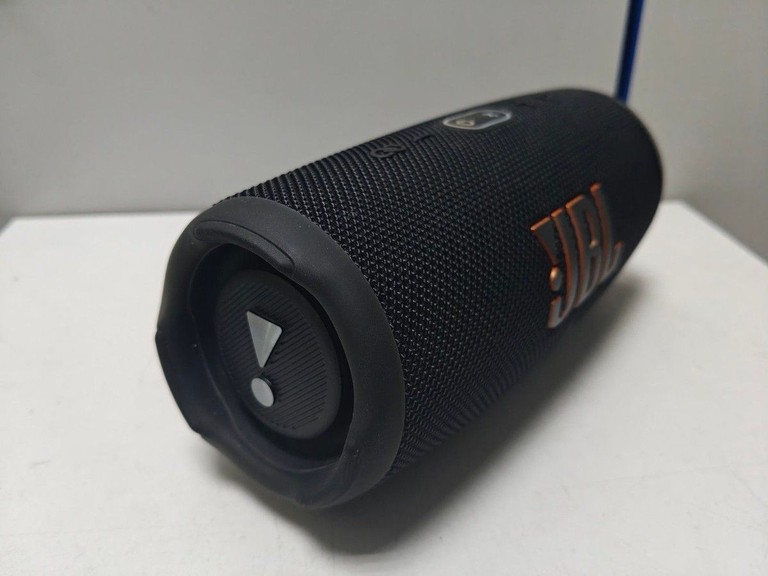 Дешево Jbl charge 5 з ломбарду