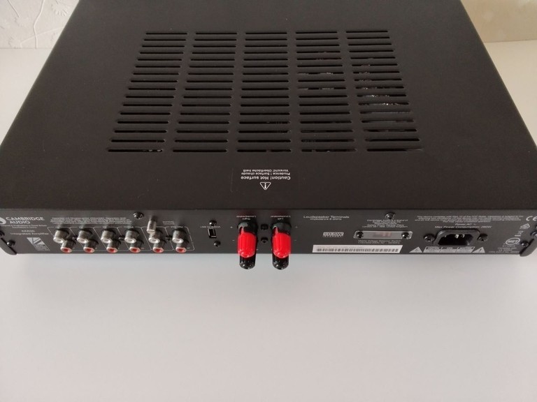 Дешиво Cambridge audio AXA35 с ломбарда