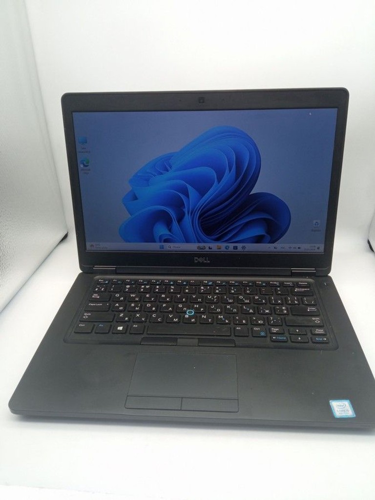 Купити Dell 14/core i5 8350u ddr4/8gb ddr4/hdd *відсутній/ssd 256 gb/*інтегрована Б/У