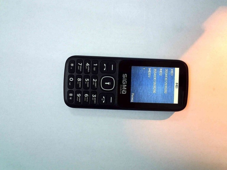Купить Sigma mobile X-style 242 LUCKY Black Б/У
