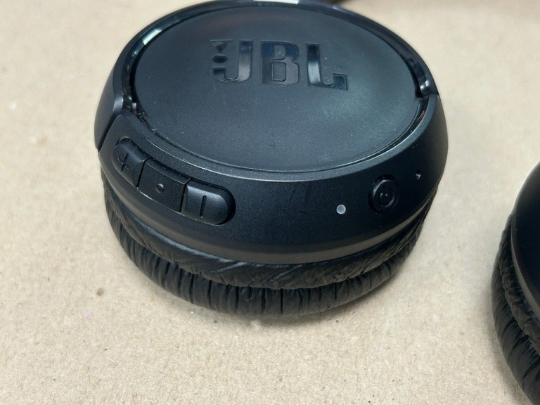 Дешево Jbl tune 520bt з ломбарду