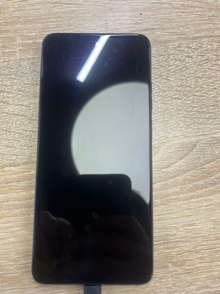 Купить Motorola moto g05 4/256gb Б/У