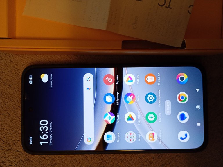 Купити Poco f7 12/256gb Б/У