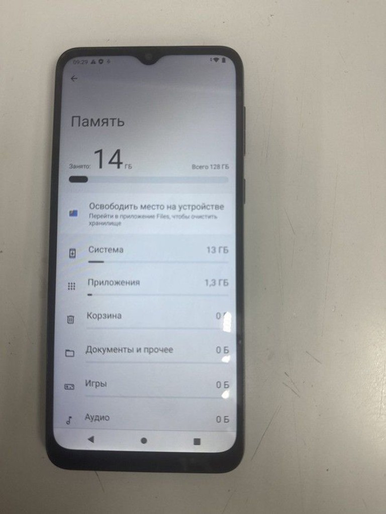 Оголошення Motorola moto e13 8/128gb xt2345-3 Б/У