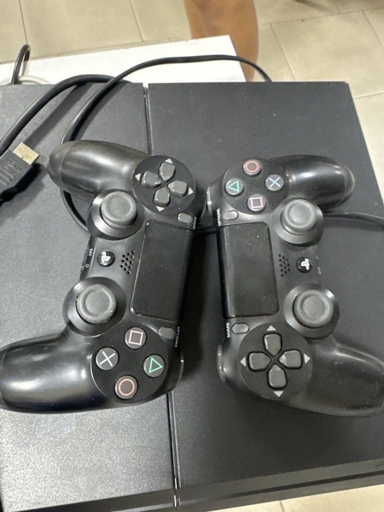 Оголошення Sony playstation 4 1tb Б/У