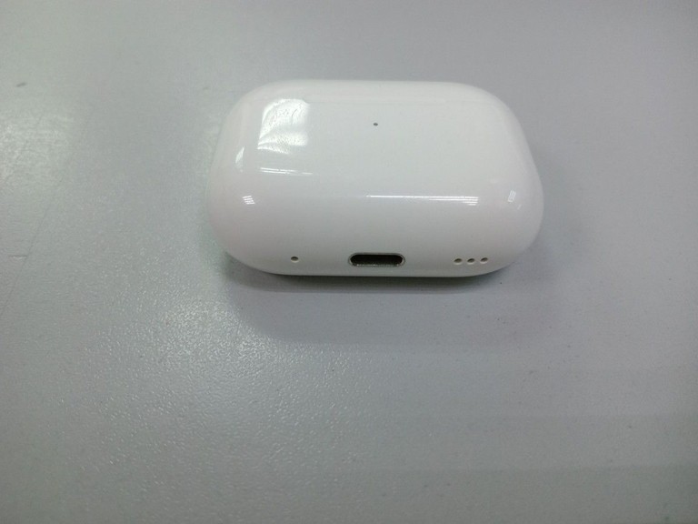 Apple airpods pro 2nd generation with magsafe charging case usb-c Код:01-201028066. Зображення 5