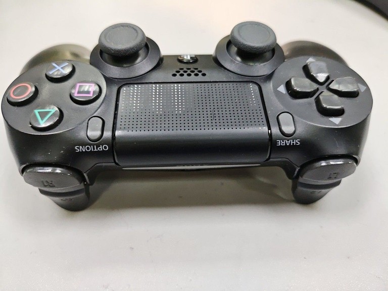Купить Sony dualshock 4 v2 Б/У