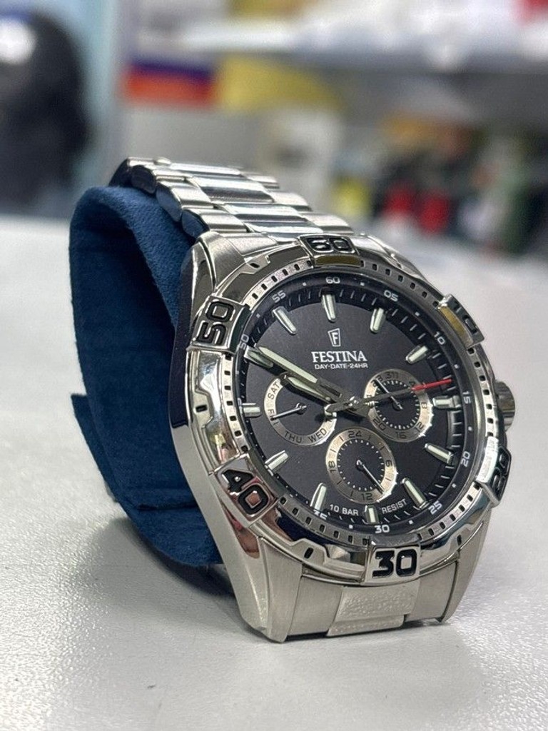 Дешиво Festina f20623 с ломбарда