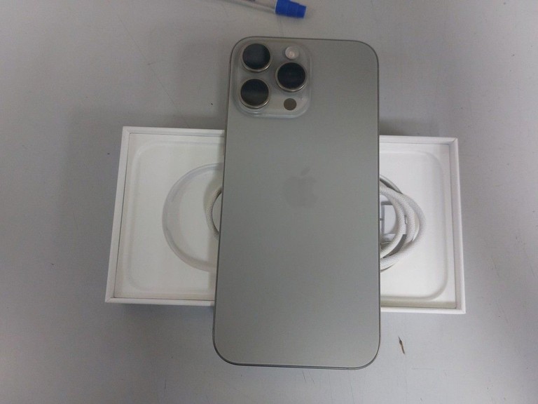 Купить Apple iphone 16 pro max 256gb Б/У