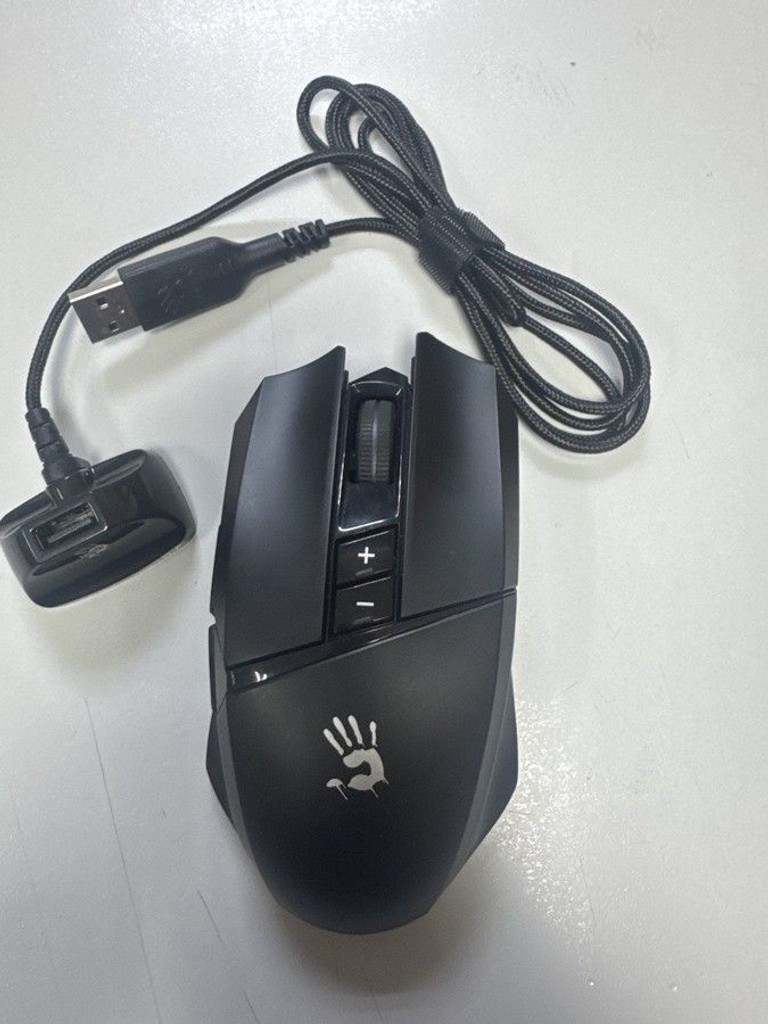 Дешево Bloody R36 Ultra Stone Black з ломбарду