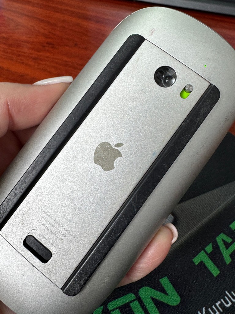 Оголошення Apple magic mouse a1296 Б/У
