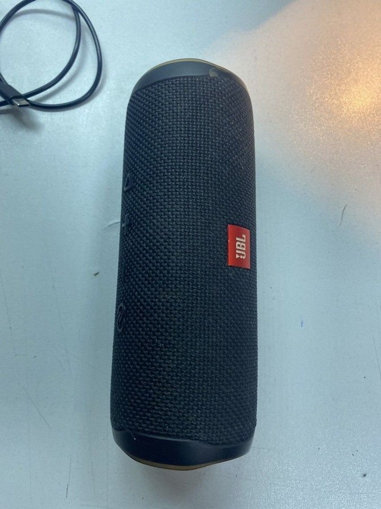Дешево Jbl flip 5 з ломбарду
