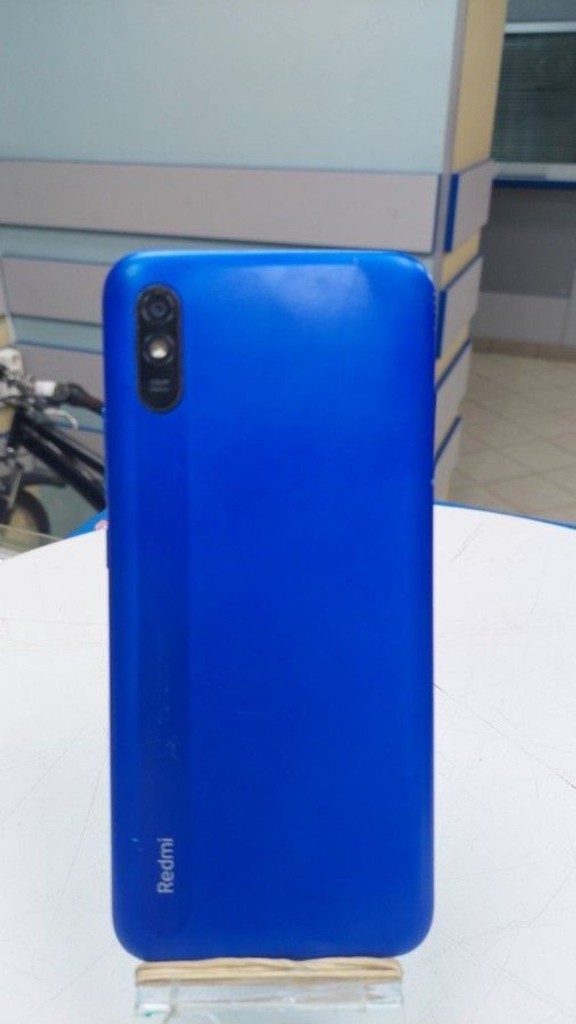 Дешево Xiaomi redmi 9a 2/32gb з ломбарду