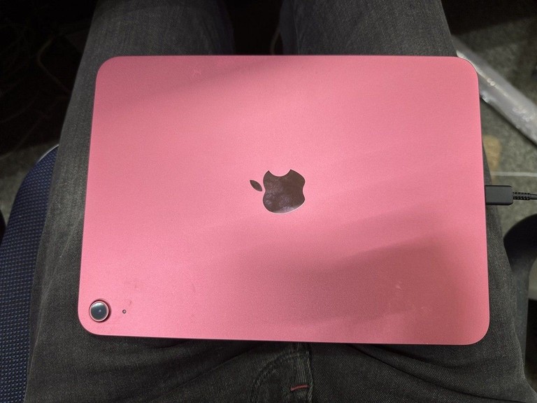 Оголошення Apple ipad 2025 wi-fi 128gb Б/У